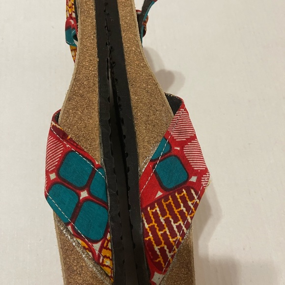 BIRKENSTOCK IN AFRICAN PRINT - Picture 7 of 8